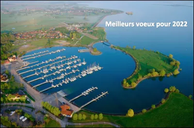 Le lac du Der, plus grand lac artificiel de France est situé dans le département de la Marne.