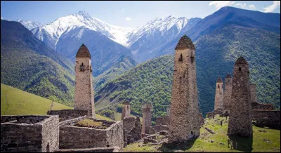 Direction la Russie, et plus précisément l'Ingouchie. Dans quelle partie de cet immense pays situez-vous cette république ?