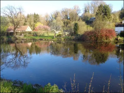 De quel pays la province de Hainaut constitue-t-elle une division administrative actuelle ?