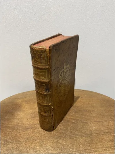 Qui a écrit "Maître et Serviteur" ?