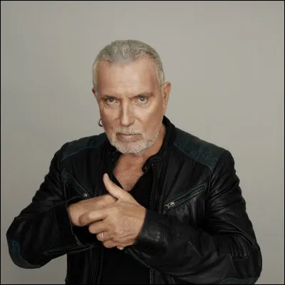 Comment s'appelle le disque de Bernard Lavilliers sorti en 2021 ?