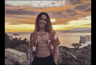 Comment s'appelle le disque d'Hatik sorti en 2021 ?