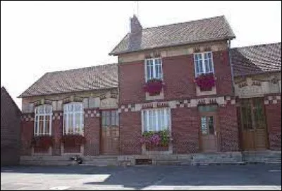 Nous terminons notre balade &agrave; Vauchelles. Village de l'arrondissement de Compi&egrave;gne, il se situe dans le d&eacute;partement ...