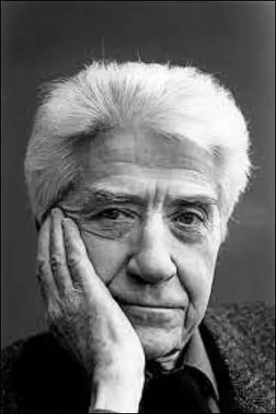 Né le 3 juin à Vannes (Morbihan), Alain Resnais est un réalisateur, scénariste et monteur, mort le 1er mars 2014 à Neuilly-sur-Seine (Hauts-de-Seine). Ayant réalisé des films comme ''Hiroshima mon amour'' en 1959, il fut nominé seize fois au César et reçut deux fois la palme comme meilleur réalisateur. La première fut pour le film ''Providence'' en 1978, la seconde en 1994, pour quel long métrage