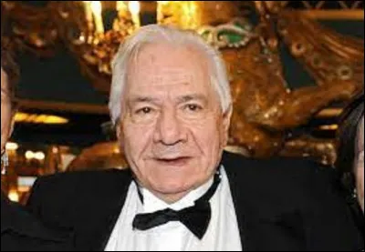 Acteur né au Maroc le 27 octobre, Michel Galabru est l'une des figures les plus connues de France. Participant à plus de 300 films et de nombreuses pièces théâtrales, il reste pour les gens l'éternel adjudant Gerber dans la série des "Gendarmes de Saint-Tropez". En 1977, il est enfin récompensé d'un César du meilleur acteur pour un long métrage réalisé par Bernard Tavernier. Quel en est le titre ?