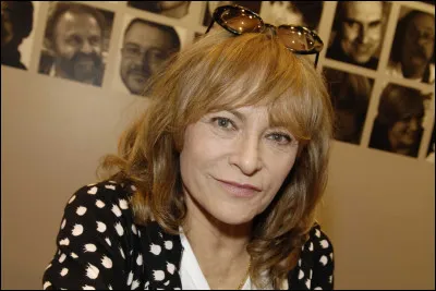 Nathalie Delon, morte le 21 janvier 2021, avait tenu son premier rôle au cinéma, aux côtés d'Alain son mari, dans ce film de Melville :