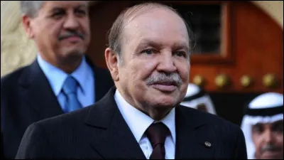 Abdelaziz Bouteflika est mort le 17 septembre 2021 ; il a été président de la République algérienne de 1999 à 2019. Auparavant, quelle fonction importante a-t-il occupée, de 1963 à 1979 ?