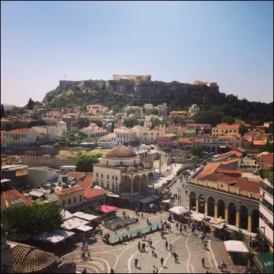 Cette ville de Géorgie, peuplée de 115 000 habitants, a été fondée en 1806 et nommée en référence à la Grèce.