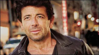 Est-il un chanteur &agrave; voix ?