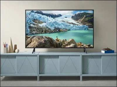 Val comme Valence : qui incarnait le commissaire Valence dans la série du même nom ?