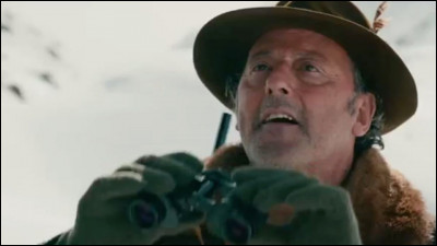 Dans quel film Jean Reno est-il un garde forestier ?