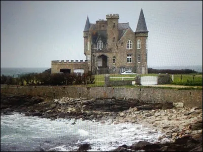 Quiberon est une île du Morbihan.