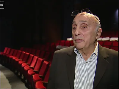 Le réalisateur Marcel Bluwal, mort le 23 octobre 2021, avait surtout travaillé pour la télévision pendant plus d'un demi siècle, réalisant notamment en 1971 une série en treize épisodes avec Claude Brasseur dans le rôle principal :