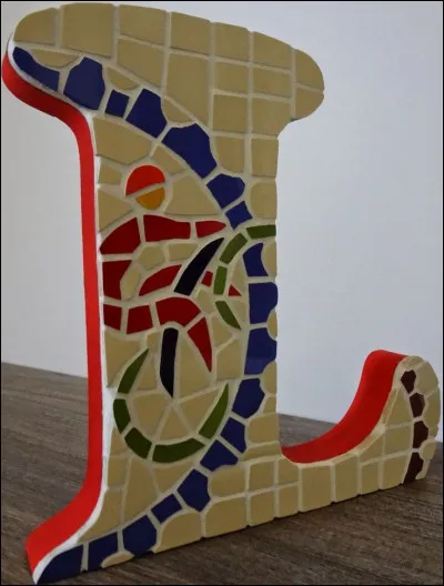 Longet : dans quel département les amateurs de randonnée pourront-ils admirer les eaux limpides de ce pittoresque lac de montagne situé dans le massif de Belledonne ?