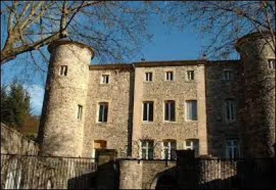 Nous partons &agrave; pr&eacute;sent en Occitanie, &agrave; la d&eacute;couverte du ch&acirc;teau de Montcalm, &agrave; Av&egrave;ze. Commune de l'ex r&eacute;gion Languedoc-Roussillon, elle se situe dans le d&eacute;partement ...