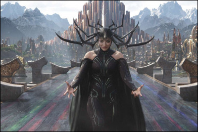 Dans "Thor : Ragnarok", la méchante est jouée par Cate Blanchett. Comment s'appelle-t-elle ?
