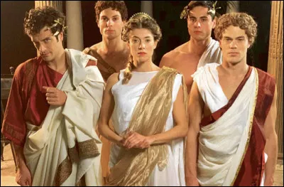 De quel empereur romain la machiavélique Agrippine est-elle la mère ?