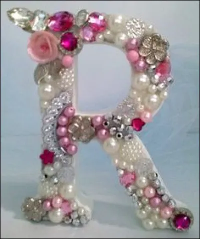 Rome : "Unique objet de mon ressentiment, Rome &agrave; qui vient au bras d'immoler mon amant..." De quelle pi&egrave;ce est issue cette tirade ?