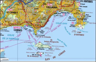 Les îles de Lérins sont administrées par la commune du Canet.