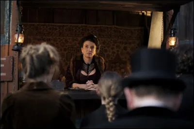 Dans quel film Noémie Lvovsky joue-t-elle madame Delvaux ?