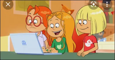 Ce sont les meilleures amies de Marine, comment s'appellent-elles ?