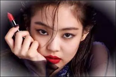 Quel est le nom du solo de Jennie ?