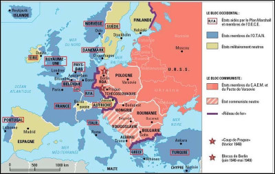 Quelle alliance militaire l’URSS constitue-t-elle en 1955 avec les pays d’Europe orientale qui sont sous son obédience  ?