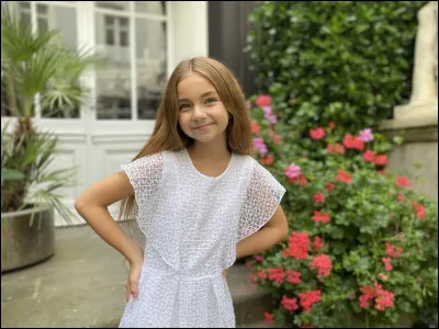 Quel est le titre de son premier single solo ?