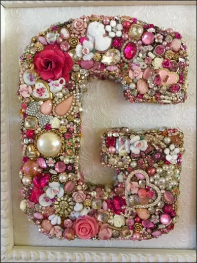 Grimm : lequel de ces contes n'a pas été écrit par les frères Grimm ?