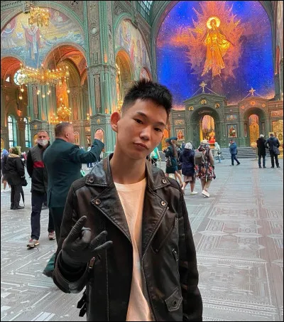 Dans l'ouvrage intitulé "Critique de la philosophie du droit de Hegel", quel philosophe allemand qualifie la religion d'"opium du peuple" ?