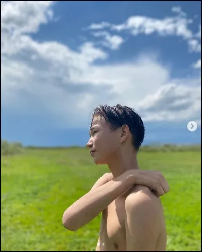 Dans quelle capitale scandinave se situe le parc Frogner, surtout connu pour abriter des centaines de statues de personnes nues sculptées par Gustav Vigeland ?