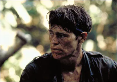 Dans quel film Willem Dafoe est-il un sergent américain lors de la guerre du Vietnam ?