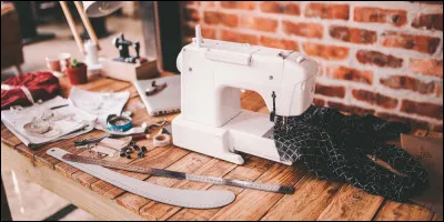 Commune de 2 600 habitants, située dans le département du Pas-de-Calais, près de Béthune :