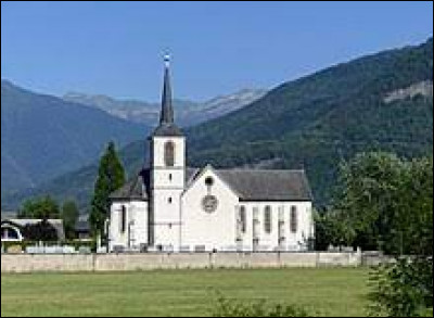 Je vous propose de commencer notre première balade de la semaine en Auvergne-Rhône-Alpes, à Bourgneuf. Commune de l'aire d'attraction Chambérienne, elle se situe dans le département ...