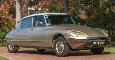 Quelle est cette grande routière de luxe, produite par Citroën, née en 1972, il y a 50 ans ?