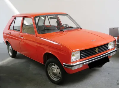 Quelle est cette citadine produite par Peugeot, née en 1972, il y a 50 ans ?