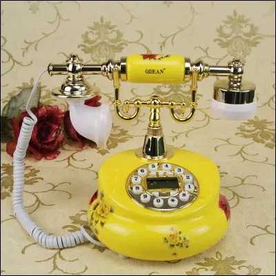 Qui chantait "Gaston y a l'téléfon qui son" ?