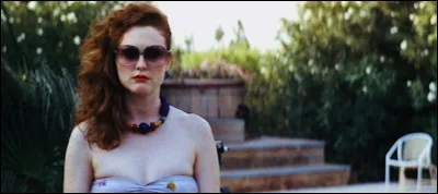Dans quel film Julianne Moore est-elle une actrice pornographique ?