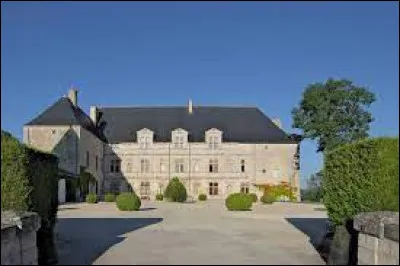 Je vous propose de retourner dans le Grand-Est et de partir &agrave; la d&eacute;couverte du ch&acirc;teau de Montbras. Petit village de 22 habitants, dans la Communaut&eacute; de communes Commercy-Void-Vaucouleurs, il se situe dans le d&eacute;partement ...
