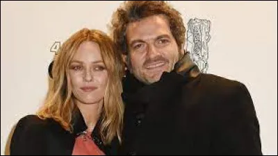 En 2011, avec quelle chanteuse -M- partage-t-il un duo sur la chanson "La Seine" ?