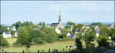 Petit tour en Bretagne, à Plouyé. Commune de l'arrondissement de Châteaulin, elle se trouve dans le département ...