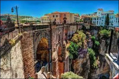 Quel groupe a chanté la chanson "Mala vida" en 1988 ?