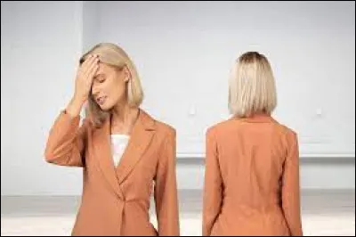 Tu vois quelqu'un porter la même tenue que toi, que fais-tu ?