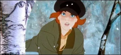 En se ________ dans la forêt, la grande-duchesse Anastasia tomba accidentellement au pied dun arbre appelé _______ qui, par un heureux hasard, la masquait des bolchéviques à sa recherche.