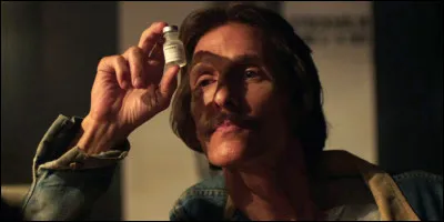 Dans quel film Matthew McConaughey est-il un électricien atteint du sida ?