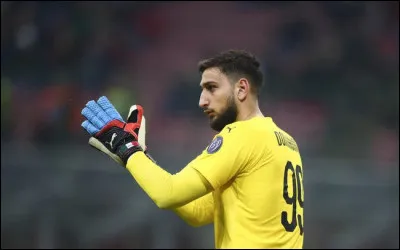 Gianluigi Donnarumma s'inspire de Manuel Neuer.