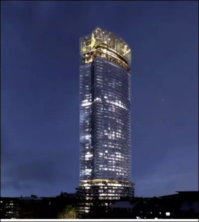 C'est officiel, cette tour parisienne avec ses 209 m&egrave;tres va prochainement prendre de la hauteur. Vingt-deux m&egrave;tres de plus pour accueillir une cr&egrave;che, des caf&eacute;s, des restaurants, un jardin suspendu et m&ecirc;me une serre d'agriculture urbaine. Mais quelle est donc cette tour qui n'a pas dit son dernier mot ?