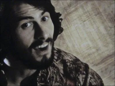 Michel Fugain a chant. .