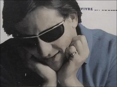 Gilbert Montagn est non-voyant depuis l'adolescence. .