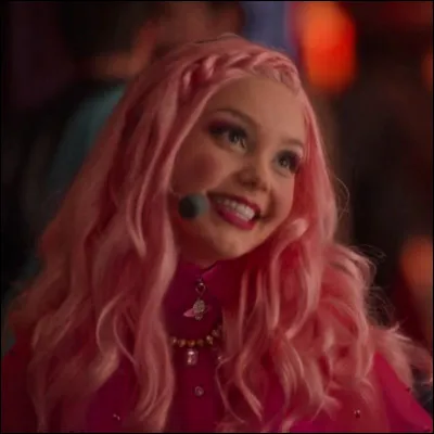 Dans l'épisode 6, comment s'appelle la chanson que chantent Carrie et ses amies ?